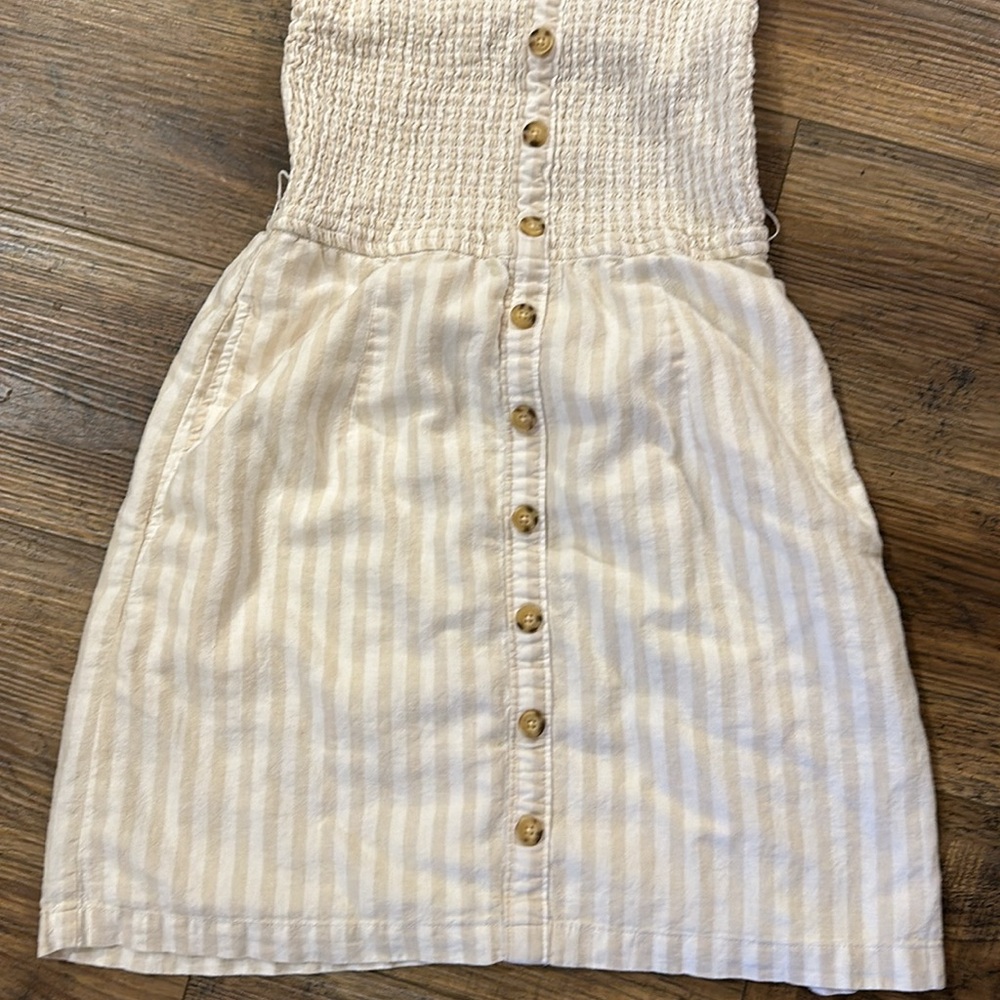 Abercrombie and Fitch Sleeveless Mini Dress - Picture 3 of 5